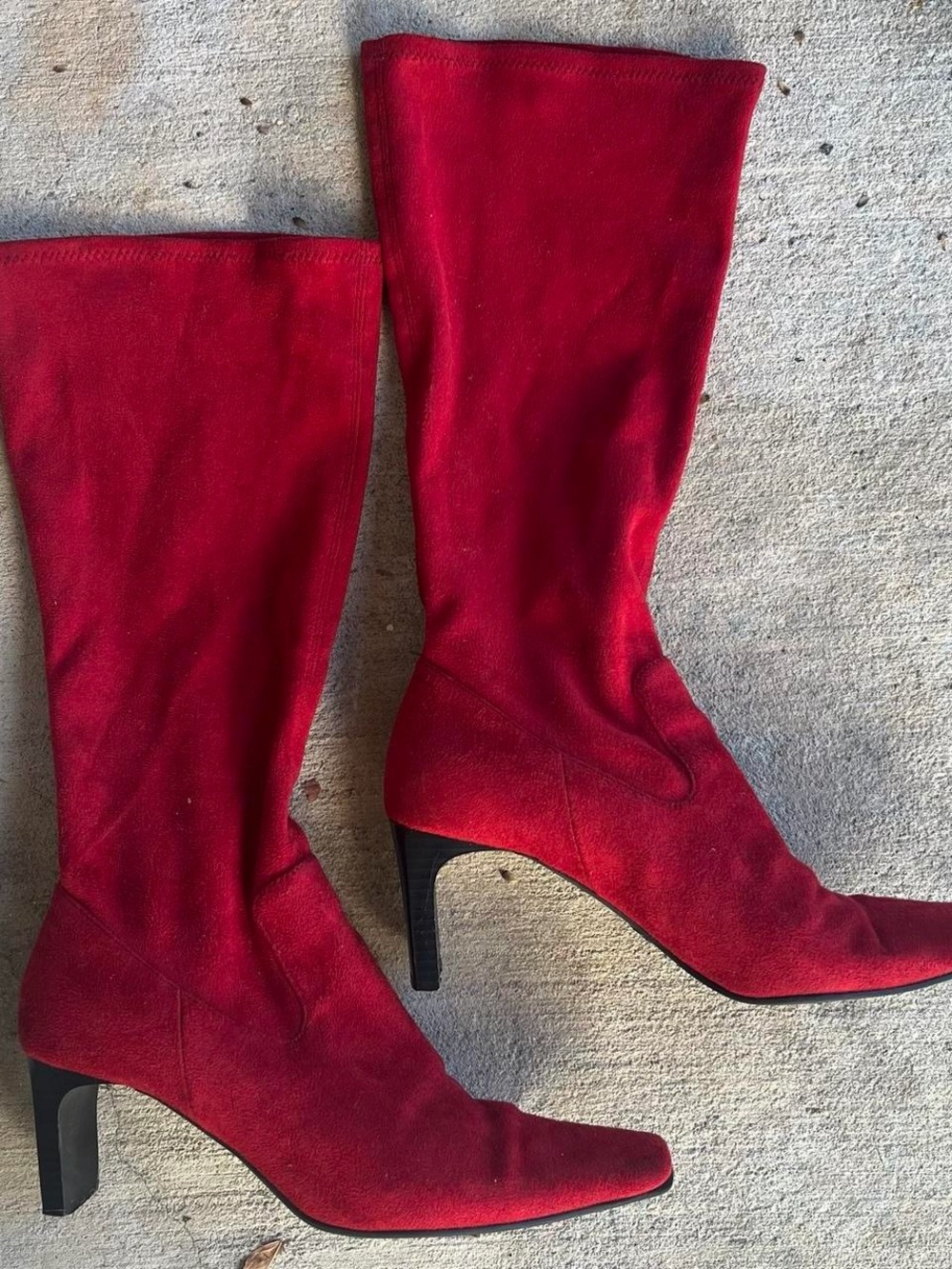 Red Suede Mid-Calf Heeled Boots - Women's Stylish Dress Boot